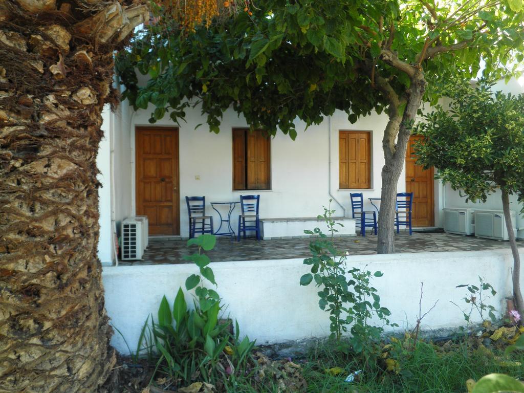 Mavrikou Helen Apartments Skyros Chambre photo